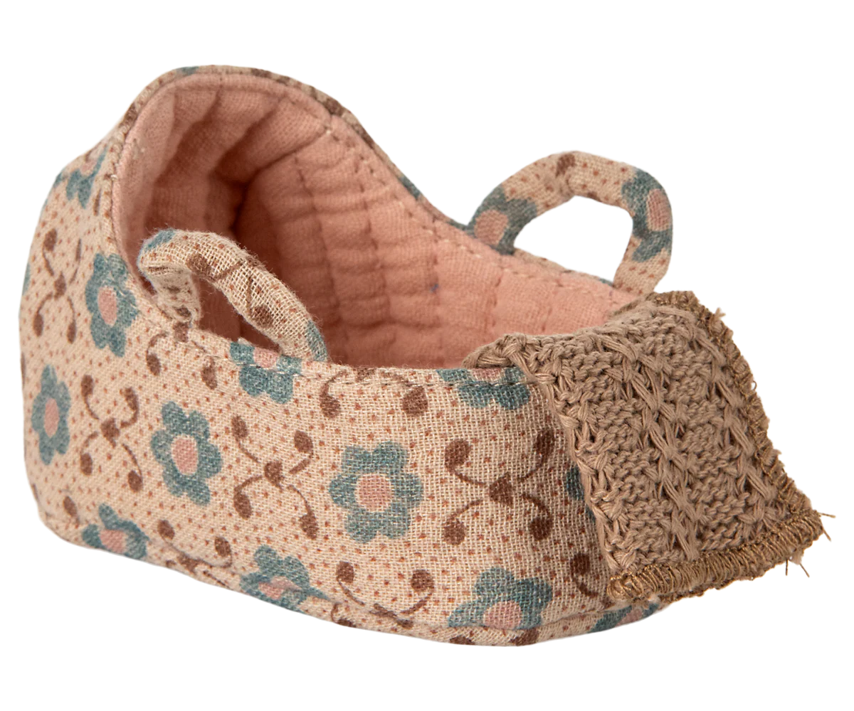 Maileg - Carrycot, Baby Mouse - Rose
