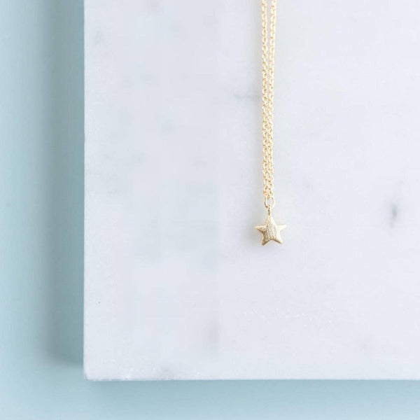 Helmsie - Tiny Star Single Necklace