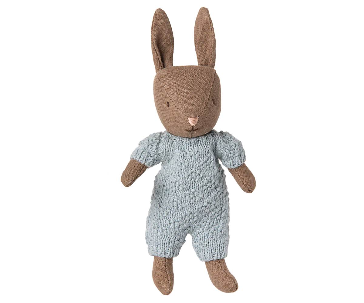 Maileg - Rabbit, micro - Brown - Blue Knitted Suit