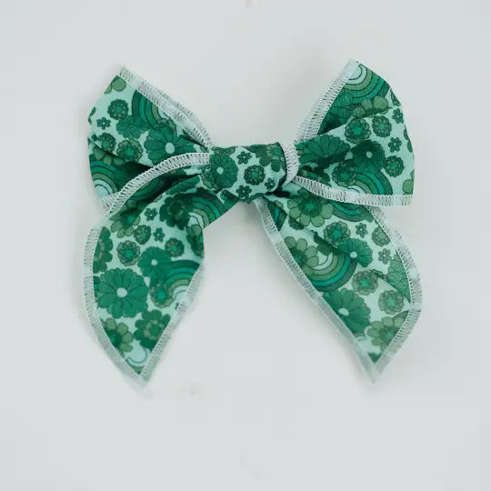 Golden Dot Lane - Pinch Proof Green Floral and Rainbows St Patricks Day Serged Bow Clip